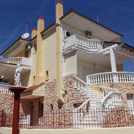 Artemis Luxury Villa Палайон-Ціфікіон Екстер'єр фото